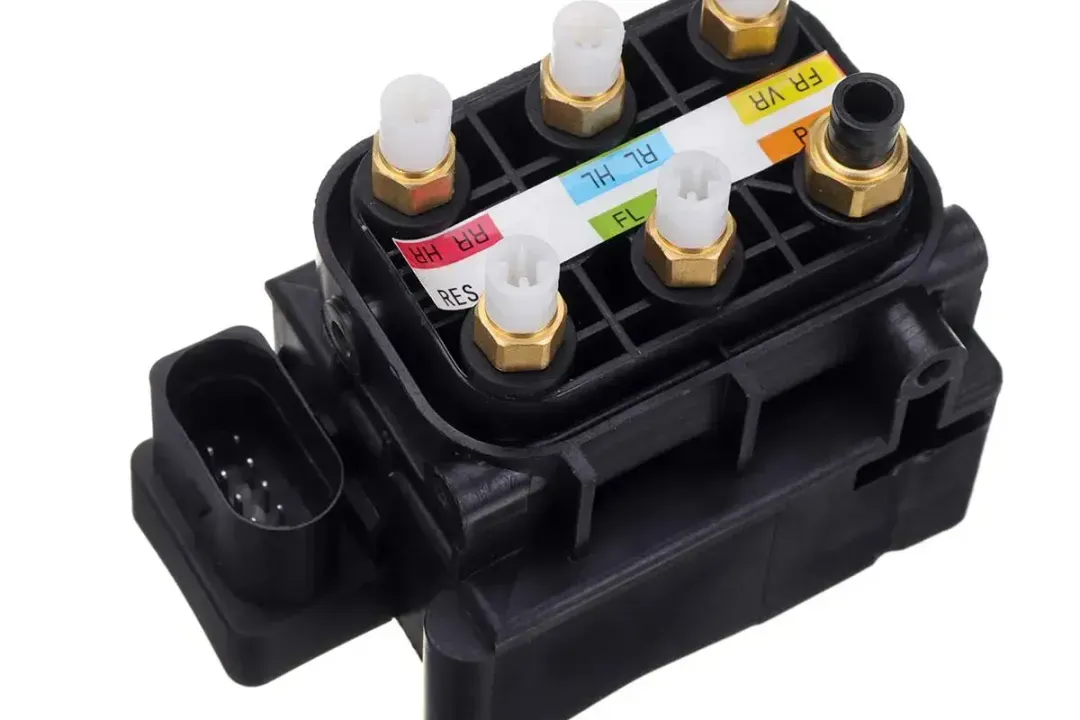 a2123200358   valve block